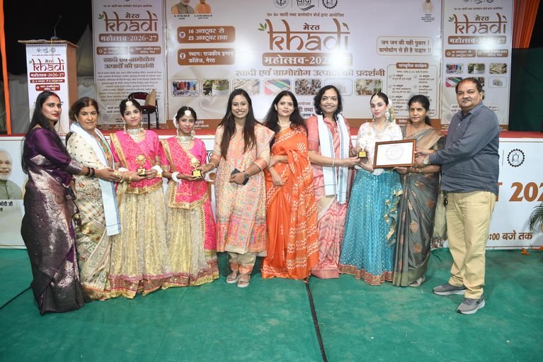 खादी महोत्सव में दिव्यांग बच्चों की प्रस्तुति ने मोहा मन, रैंप पर उतरेंगे मॉडल
