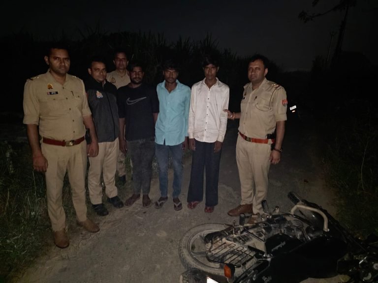 ट्यूबवेल चोरी का खुलासा: पुलिस पर फायरिंग करने वाले 4 बदमाश गिरफ्तार, तमंचा व चोरी का तार बरामद